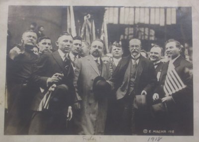 T.G. Masaryk (1850-1937) in Chicago with Czech-American leaders, May 1918
