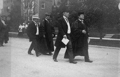 Image of John D. Rockefeller and UChicago President, William Rainey Harper, 1901.