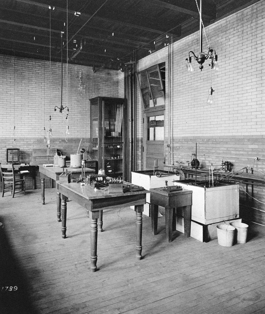 A laboratory in Ryerson